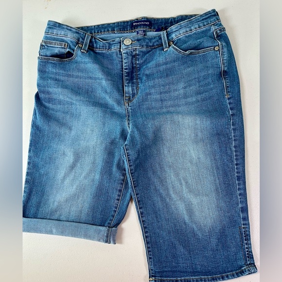 Bandolino Pants - Women’s Bandolino Riley Bermuda Jean Shorts Denim, size 12